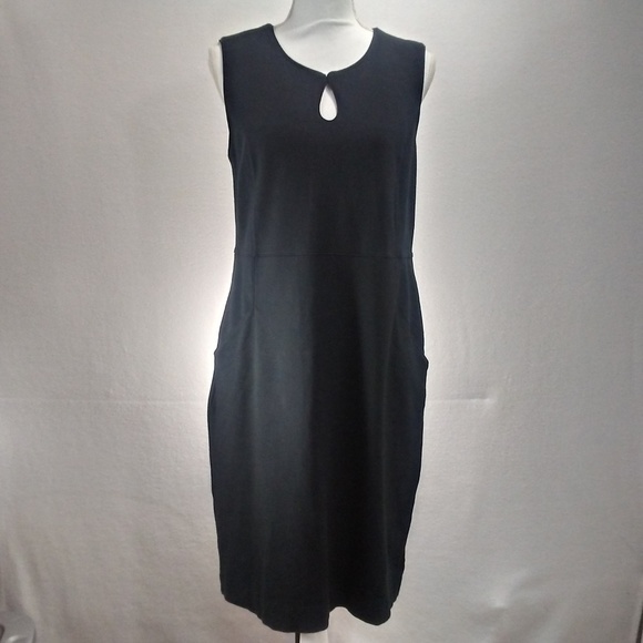 Lands' End Black Scoop Keyhole Bodycon Sheath - Picture 2 of 8